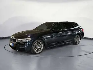 BMW 520 d xDrive Touring M Sport AHK Head-Up Bild 2