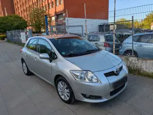 Toyota Auris Executive