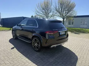 Mercedes-Benz GLE 400 d 4Matic 9G-TRONIC AMG Line Bild 3