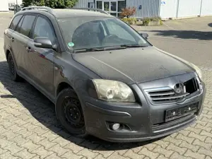 Toyota Avensis Bild 4