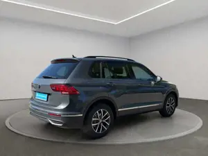 Volkswagen Tiguan 2.0 TDI DSG Life AHK+NAVI+ACC+MATRIX LED Bild 4