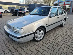 Volvo 440