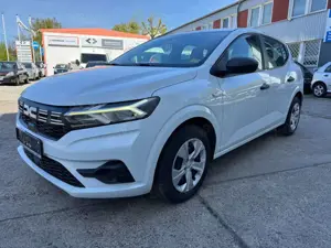 Dacia Sandero 1.0L Essential