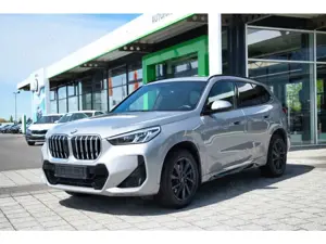 BMW X1 20i M Sport Sportpaket AD Navi  Memory Sitze Sound