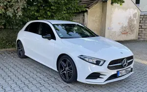 Mercedes-Benz A 220 AMG Line Aut.*LED*NAVI*TEMPO*PDC*SHZ*KLIMA