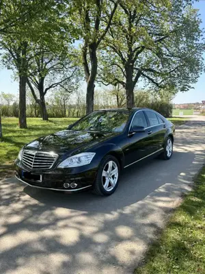 Mercedes-Benz S 350 BlueTEC DPF 7G-TRONIC Bild 1