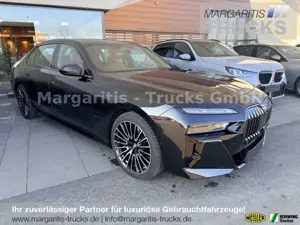 BMW 740