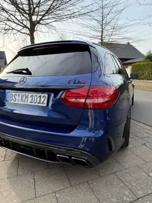 Mercedes-Benz C 63 AMG S T Aut. Bild 4