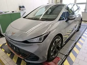 CUPRA Born NAVI KAMERA PDC LED LM19 KLIMA