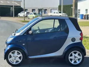 smart forTwo fortwo cabrio Basis*SERVICE NEU* Bild 3