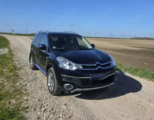 Citroen C-Crosser