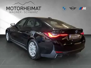 BMW i4 eDrive40 RFK Sitzhzg Komfortzugang Bild 5