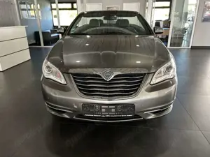 Lancia Flavia 2.4 16v 125kW Automatik Bild 2