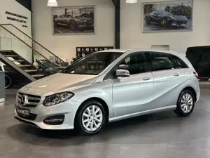 Mercedes-Benz B 180 BlueEFFICIENCY Edition S-HEFT/AHK/NAVI