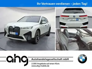 BMW iX M60 Pano AHK ACC Soft-Close