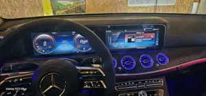 Mercedes-Benz E 200 E 200 (213.042)