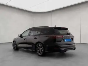 Ford Focus Turnier 1.0 EcoBoost Hybrid Aut. ST-LINE X Bild 3