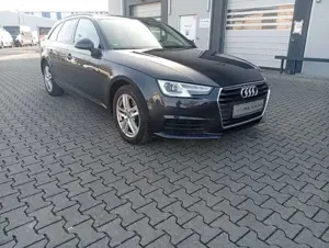 Audi A4 basis XENON KLIMA NAVI AUTOMATIC