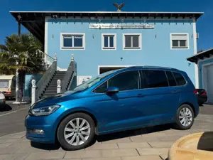 Volkswagen Touran 1.4TSI Highline 7-Sitzer AHK/ACC/1.Hand*
