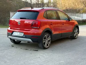 Volkswagen Polo Cross 1.6 TDI DSG|AUTOMATIK,Sitzheizung,8Fach,TÜV Bild 5