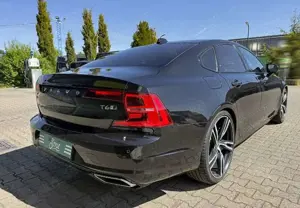 Volvo S90 T6 AWD R Design.360-RFK Bower  Wilkings Bild 4