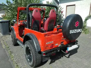 Suzuki LJ 80 Geländewagen Oldtimer LJ80 'Eljot' Bild 4