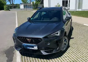 CUPRA Formentor Formentor 1.4 e-Hybrid DSG Priority