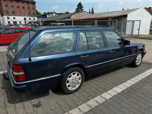 Mercedes-Benz E 200 Kombi W124 Schalter 136PS *TÜV* Bild 5