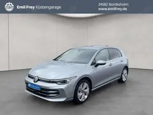 Volkswagen Golf VIII 1.5 TSI Style ACC, Light Assist, Kamera