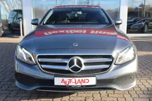 Mercedes-Benz E 200 E200 T-Modell Avantgarde LED Navi ACC DAB Bild 4