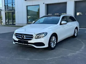 Mercedes-Benz E 220 d * LED * Navi * Kamera * Teilleder * 360'