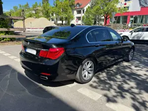 BMW 750 Bild 5