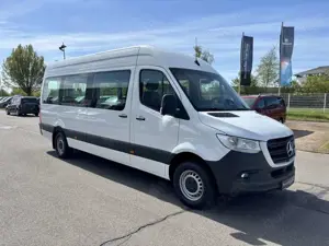 Mercedes-Benz Sprinter Sprinter 315 Tourer Pro/L 9G Klima Standhzg 360° Bild 4