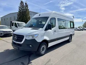 Mercedes-Benz Sprinter Sprinter 315 Tourer Pro/L 9G Klima Standhzg 360° Bild 2