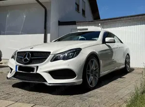 Mercedes-Benz E 250 Coupe  Amg Paket