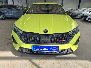 Skoda Octavia OCTAVIA COMBI 2.0 TSI RS NAV LED ACC 360CAM PANO Bild 2