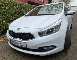 Kia Ceed SW / cee'd SW Ceed 1.6 CRDi 128 ISG SW Edition 7