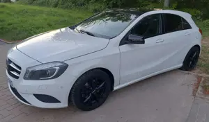 Mercedes-Benz A 180 BlueEfficiency Urban (176.042)