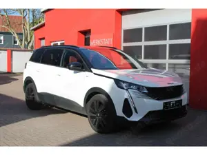 Peugeot 5008 GT BHDi180 7-Si Voll! Pano Leder 360 Focal
