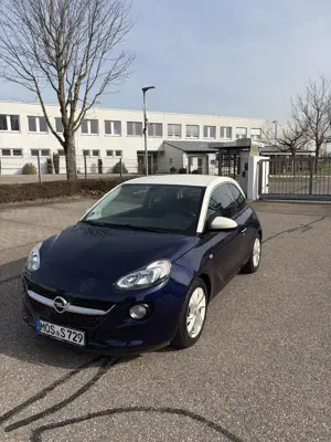 Opel Adam