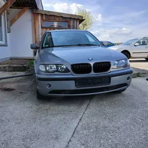 BMW 318 318i