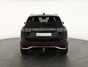 Volkswagen Tiguan 1.5 eTSI R-Line DSG LED ACC Navi AHK Bild 4
