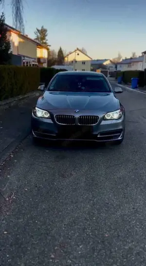 BMW 525 525d xDrive 2014 ,Aut. Luxury Line, Bi-Xenon Bild 2