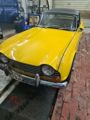 Triumph TR4 Bild 3