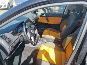 Volkswagen Polo Cross Polo IV  5-Türer 1.4 CrossPolo Bild 3