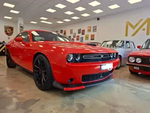 Dodge Challenger Automatik R/T Plus