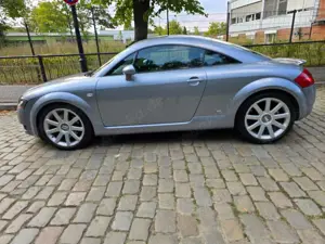 Audi TT Audi TT Coupe 1.8 T quattro Bild 4