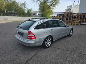 Mercedes-Benz C 200 Kompressor TÜV 03/2028 Klimaautomatik AHK Bild 4