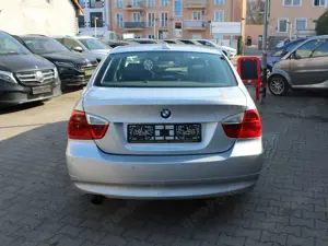 BMW 320 Bild 5