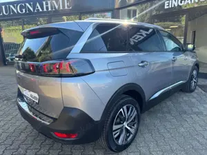 Peugeot 5008 Bild 5